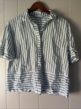 Striped Short-Sleeve Button-Up Shirt - Green/White